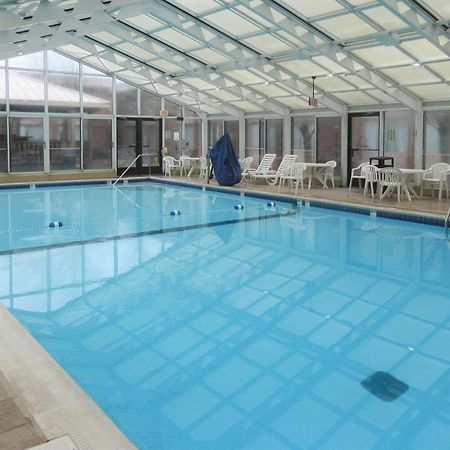 Mainstay Suites Verona Ngoại thất bức ảnh