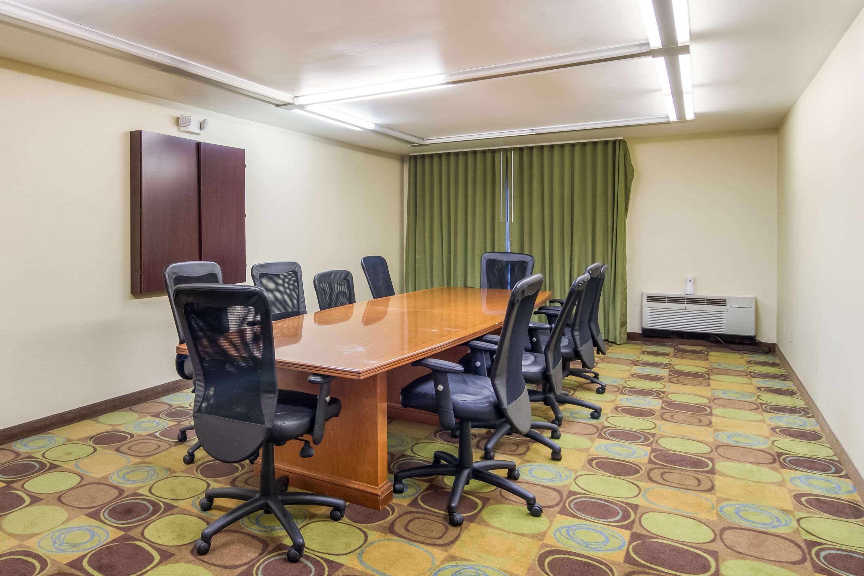 Mainstay Suites Pittsburgh Ngoại thất bức ảnh